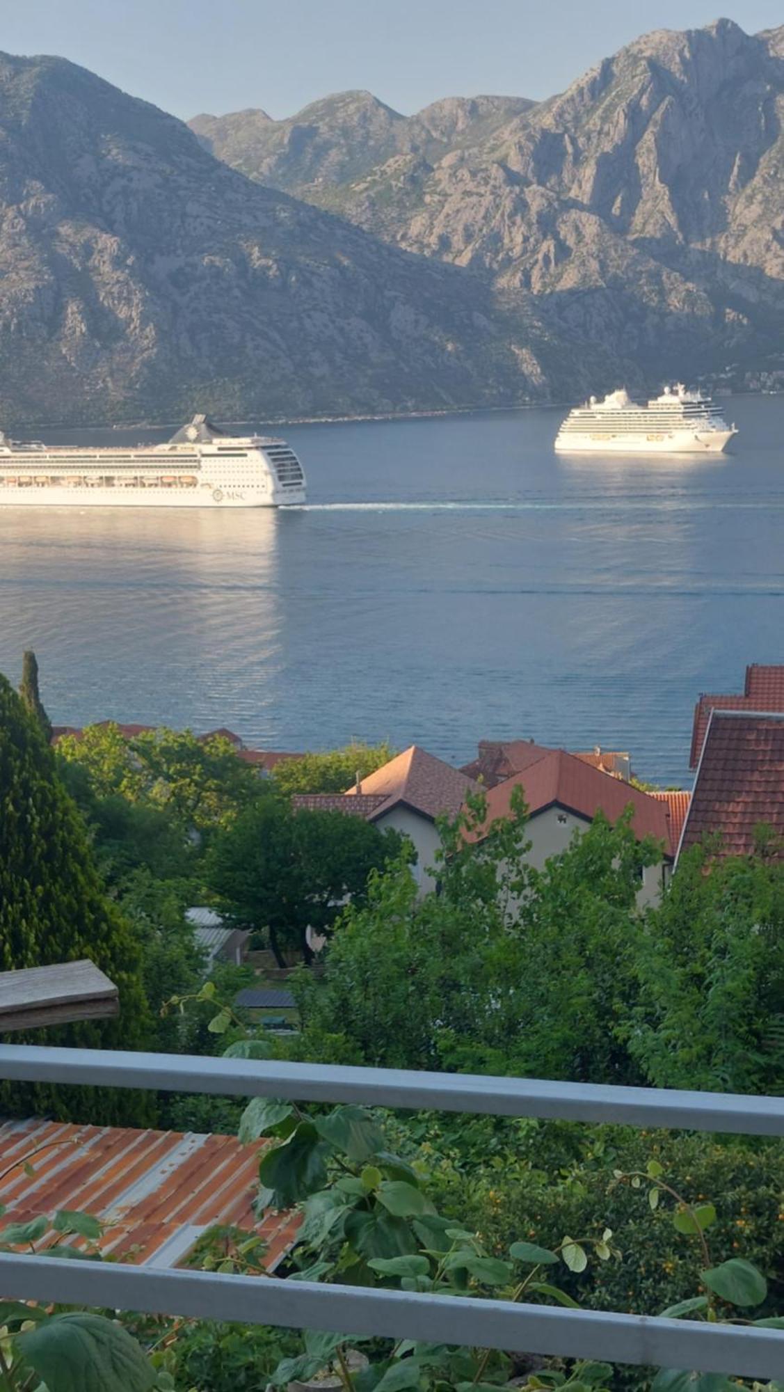 Apartment Marija Kotor Eksteriør billede