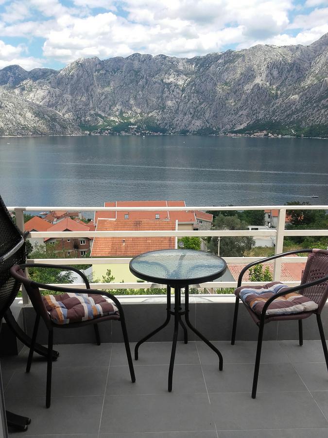 Apartment Marija Kotor Eksteriør billede